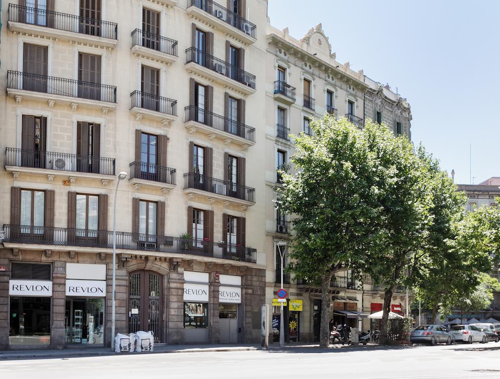 Apartment Lumine Sagrada Familia Barcelona